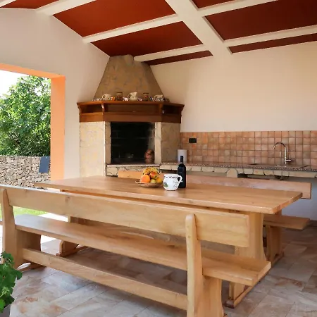 Apartmán Martina - Lbn376 By Interhome *